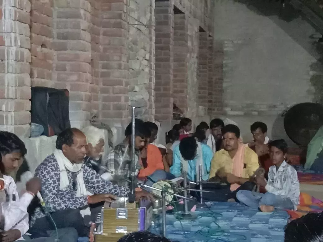 ‌गेणोली के देवनारायण मंदिर में रात्रि जागरण किया