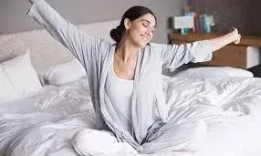 सुबह उठते समय आप न करे ये  गलतियां  नहीं तो .......!