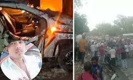 कॉलेज की दीवार से जा टकराई बोलेरो,दूल्हे समेत 8 की मौत,चार   घायल