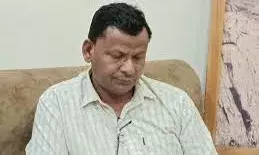 आशिष डामोर डेढ़ लाख की रिश्वत लेते गिरफ्तार