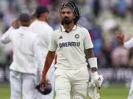 दूसरे टेस्ट में भारत ने की दमदार वापसी, 244 रनों की बढ़त बनाई दूसरे टेस्ट में भारत ने की दमदार वापसी, 244 रनों की बढ़त बनाई