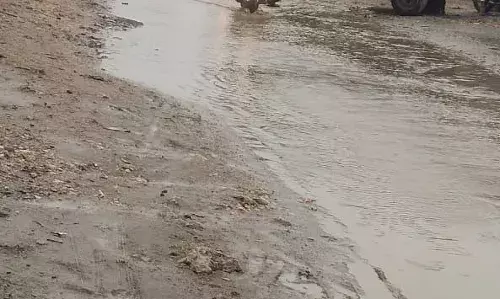 नही सुन रहा प्रशासन ग्रामीण परेशान