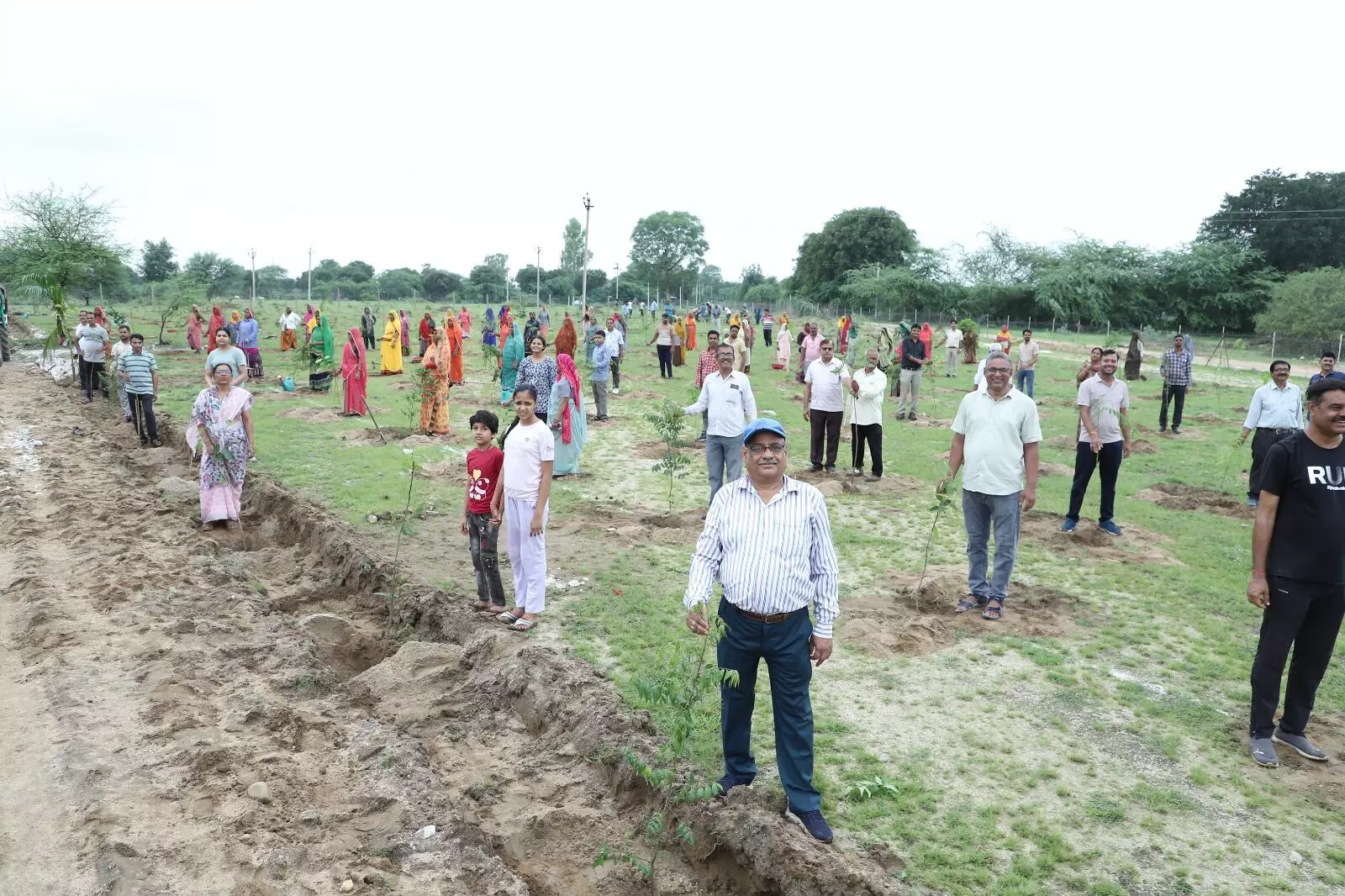 हर विभाग करे जिला परिषद के नवाचार का अनुसरण, उप वन देगा पर्यावरण संरक्षण की प्रेरणा :कलक्टर हसीजा हर विभाग करे जिला परिषद के नवाचार का अनुसरण, उप वन देगा पर्यावरण संरक्षण की प्रेरणा :कलक्टर हसीजा