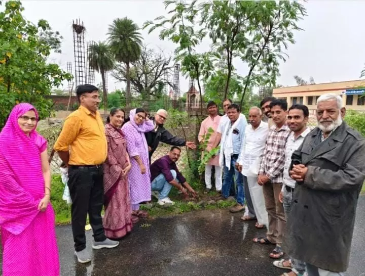 एस डी एम सी की बैठक का आयोजन एस डी एम सी की बैठक का आयोजन
