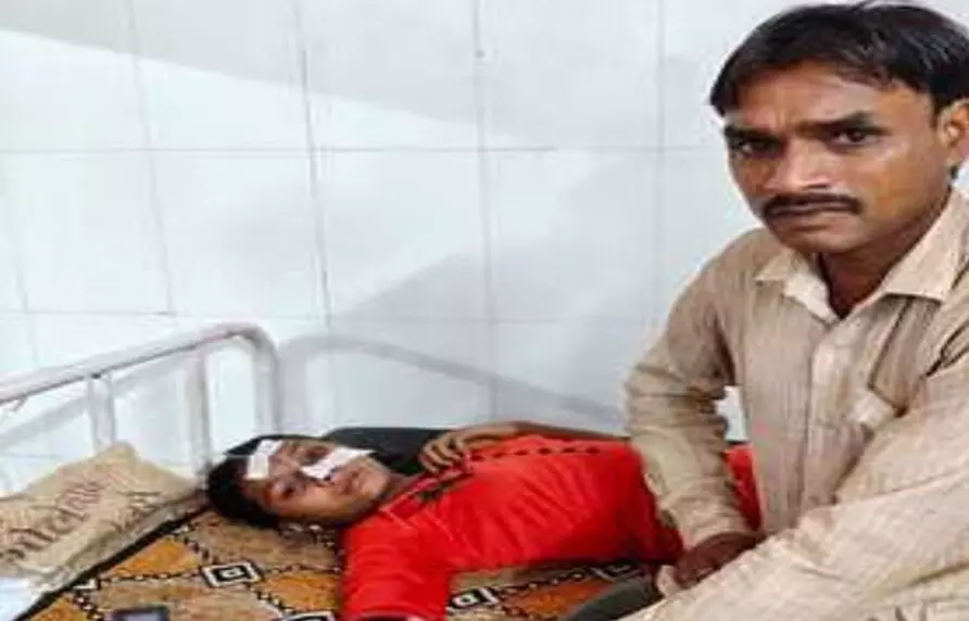 मिड डे मील में निकली छिपकली! ,तीन छात्रों की तबीयत बिगड़ी मिड डे मील में निकली छिपकली! ,तीन छात्रों की तबीयत बिगड़ी