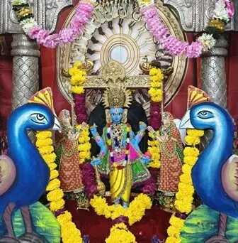 श्री सांवलिया सेठ मंदिर नौगांवा में देवशयनी एकादशी पर श्रीराम रूप में मनोहारी श्रृंगार श्री सांवलिया सेठ मंदिर नौगांवा में देवशयनी एकादशी पर श्रीराम रूप में मनोहारी श्रृंगार