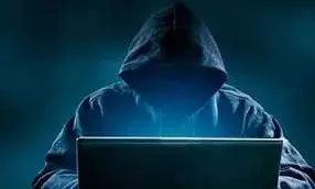 डूंगरपुर-बांसवाड़ा में आदिवासियों के साथ 1800 करोड़ की ठगी डूंगरपुर-बांसवाड़ा में आदिवासियों के साथ 1800 करोड़ की ठगी