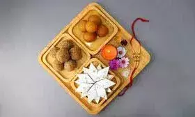 डाक विभाग रक्षाबंधन पर लाया भाई-बहनों के लिए खास सौगात, राखी के साथ भेज सकेंगे मि‍ठाई