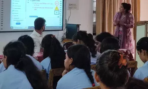 सुशीला देवी माथुर कन्या महाविद्यालय में सड़क सुरक्षा एवं जागरूकता हेतु सेमिनार का आयोजन सुशीला देवी माथुर कन्या महाविद्यालय में सड़क सुरक्षा एवं जागरूकता हेतु सेमिनार का आयोजन