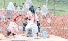 भगवान शिव का हाथ टूटने से मचा हड़कंप