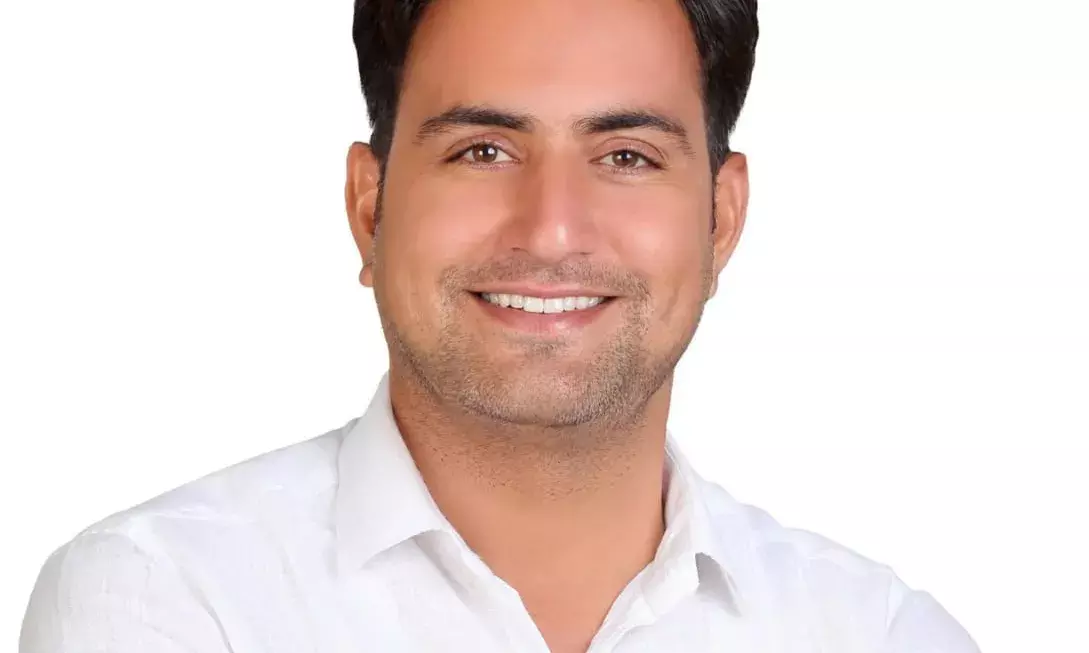 सरपंच सुथार को मिली पीएचडी की उपाधि सरपंच सुथार को मिली पीएचडी की उपाधि