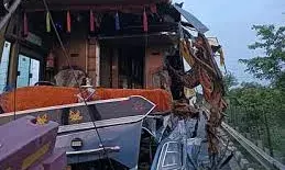 नींद में थे बस यात्री...धमाके से खुली आंखें, खून से सने लोग; मंजर देख कांप गई रूह