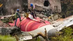 ड्रीमलाइनर सबसे सुरक्षित..., अहमदाबाद प्लेन क्रैश पर संसद में एअर इंडिया की सफाई ड्रीमलाइनर सबसे सुरक्षित..., अहमदाबाद प्लेन क्रैश पर संसद में एअर इंडिया की सफाई