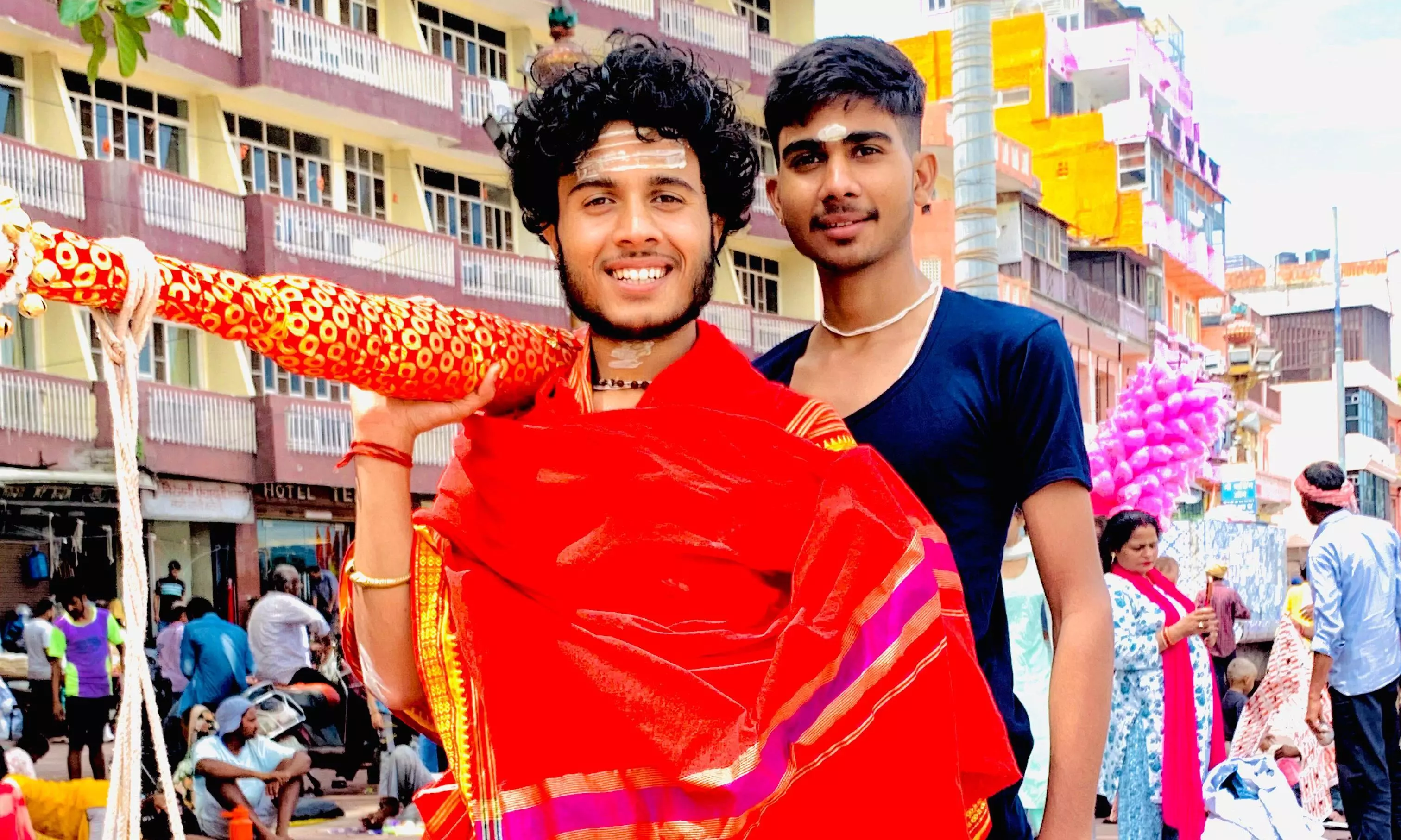 हरिद्वार से हरनी महादेव तक 800 किलोमीटर की पैदल कावड़ यात्रा हरिद्वार से हरनी महादेव तक 800 किलोमीटर की पैदल कावड़ यात्रा