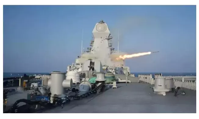 पनडुब्बी रोधी रॉकेट प्रणाली का किया सफल परीक्षण, भारतीय नौसेना की मारक क्षमता में हुई वृद्धि पनडुब्बी रोधी रॉकेट प्रणाली का किया सफल परीक्षण, भारतीय नौसेना की मारक क्षमता में हुई वृद्धि