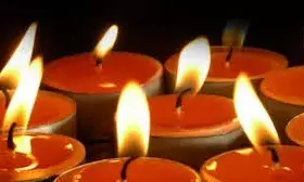 गुरु पूर्णिमा पर इन स्थानों पर जलाएं दीया, पितृ दोष होगा दूर गुरु पूर्णिमा पर इन स्थानों पर जलाएं दीया, पितृ दोष होगा दूर