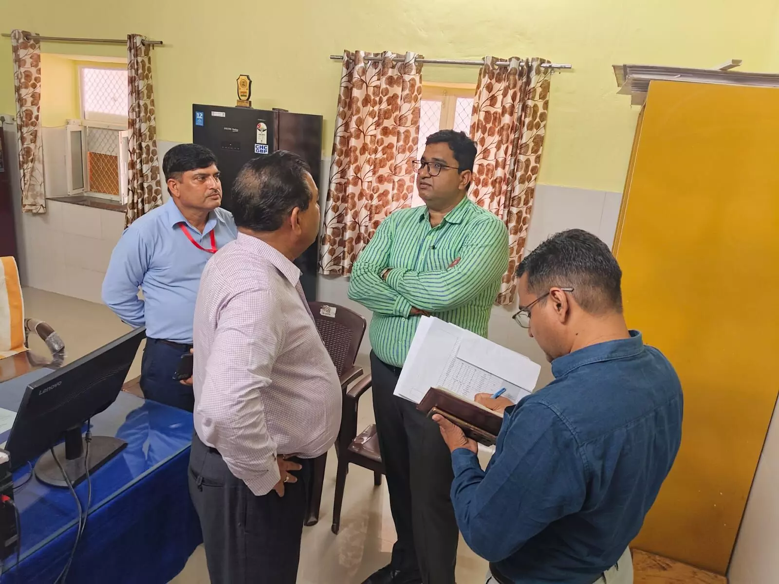 सीएमएचओ डॉ. गोस्वामी ने मानसून की तैयारियों के संबंध में गुलाबपुरा व हुरड़ा स्वास्थ्य केंद्रों का किया निरीक्षण सीएमएचओ डॉ. गोस्वामी ने मानसून की तैयारियों के संबंध में गुलाबपुरा व हुरड़ा स्वास्थ्य केंद्रों का किया निरीक्षण