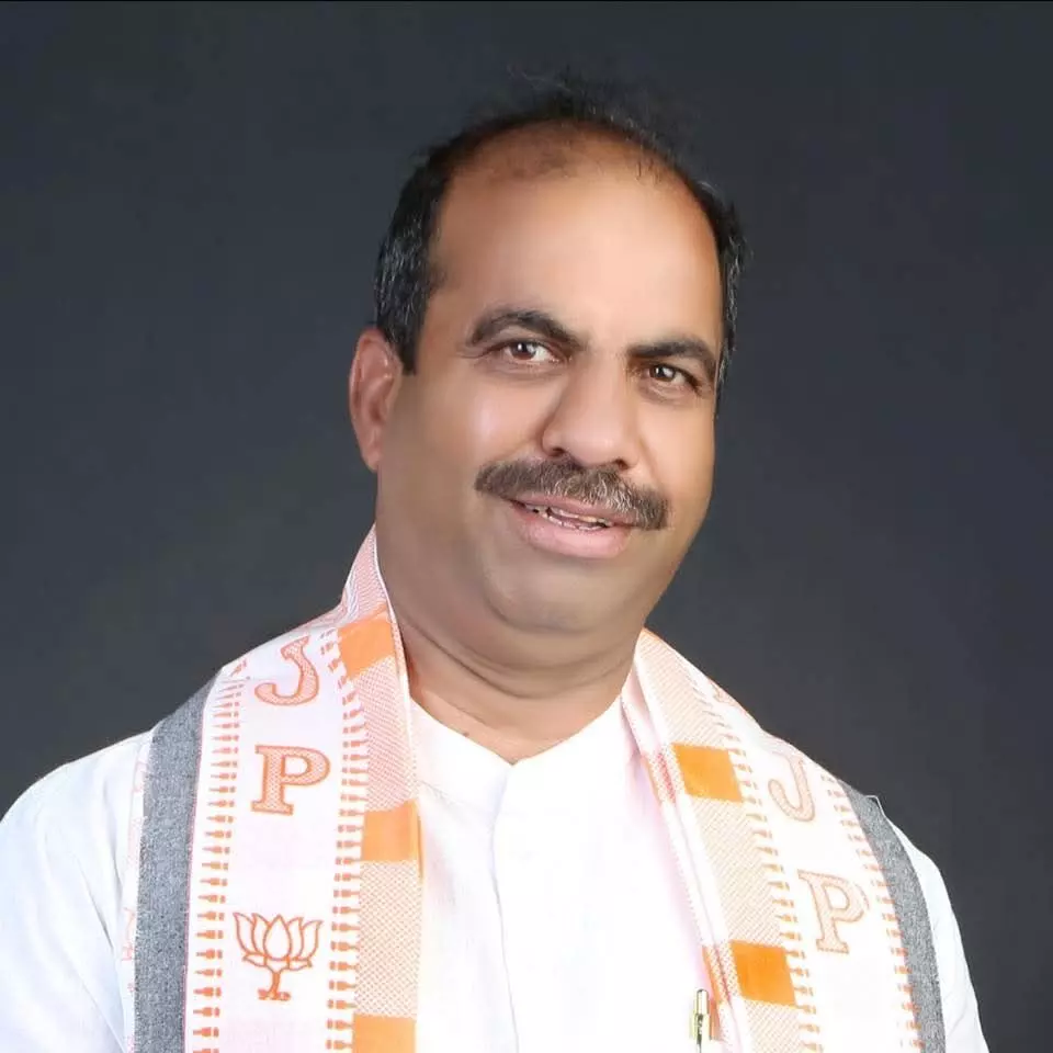 श्रावण मास में 70 वार्डों के 70 मंदिरों में होंगे 70 सहस्त्रधारा अभिषेक श्रावण मास में 70 वार्डों के 70 मंदिरों में होंगे 70 सहस्त्रधारा अभिषेक