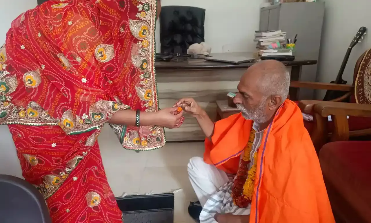 ज्योतिष नगरी कारोई में श्रद्धा व उल्लास से मनाई गई गुरु पूर्णिमा