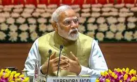 पीएम मोदी के विदेश दौरे की आलोचना करने पर CM मान को केंद्र की नसीहत