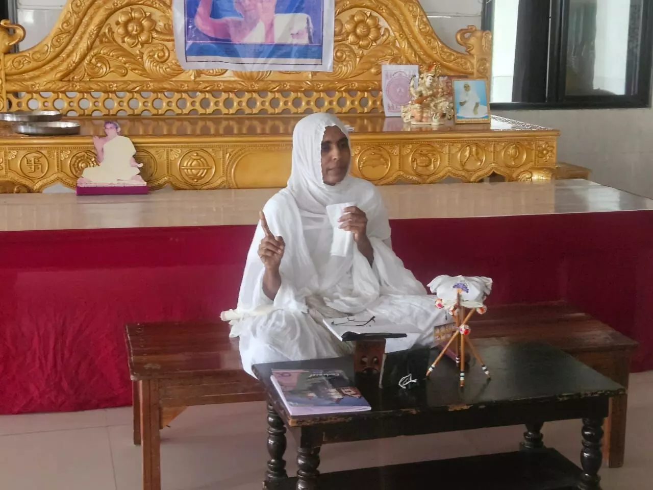 गुरु एक दीपक है, जो हमेशा सही रास्ता दिखाता : साध्वी जयदर्शिता गुरु एक दीपक है, जो हमेशा सही रास्ता दिखाता : साध्वी जयदर्शिता