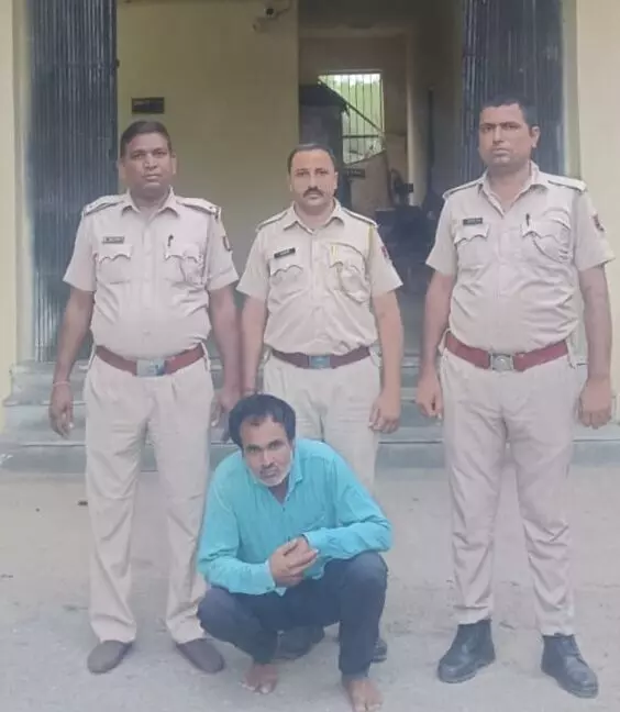 मध्य प्रदेश का हथियार सप्लायर शेरु खान गिरफ्तार मध्य प्रदेश का हथियार सप्लायर शेरु खान गिरफ्तार