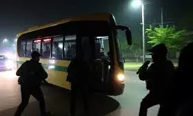 बस से उतारकर 9 यात्रियों को मारी गोली,  मचा हड़कंप