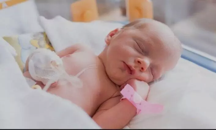 बिना सिजेरियन महिला ने  5.5 किलो की बच्ची को दिया जन्म