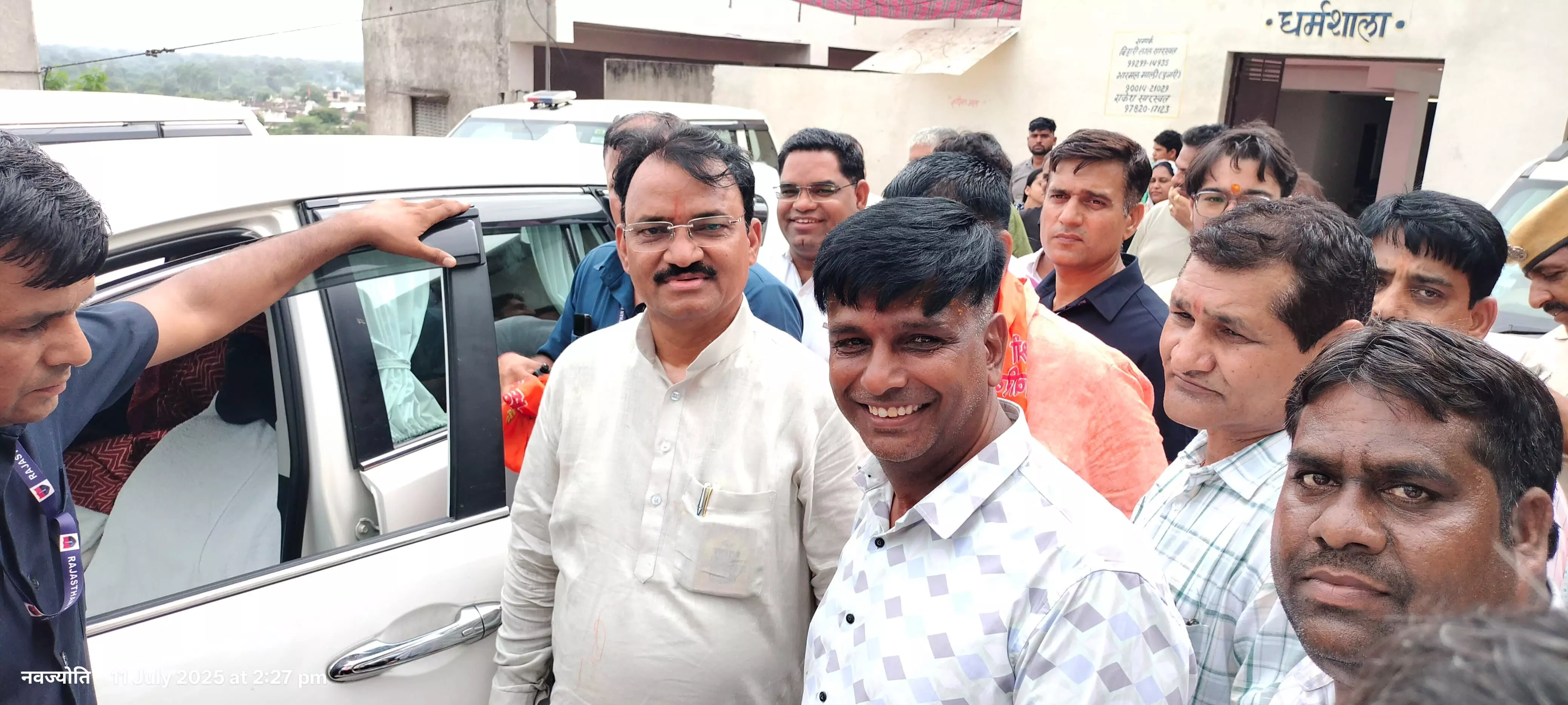 डिप्टी सीएम बैरवा से  मांडल हुई चोरी की शिकायत, जताई नाराजगी