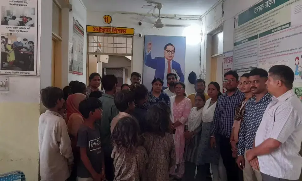 भिक्षावृत्ति एवं कचरा बीनने से जुड़े 15 बच्चों का रेस्क्यू – बाल कल्याण समिति के समक्ष प्रस्तुत कर पुनर्वास की दिशा में उठाया गया कदम