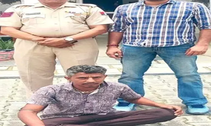 अवैध हथियार के मामले में वांछित आरोपित चार साल बाद पकड़ा गया, 5 हजार रुपये का घोषित था ईनाम