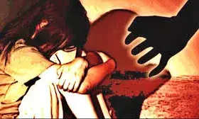 मदरसे के छात्रा को खींचकर ले गया मौलाना, तमंचे के बल पर किया दुष्कर्म