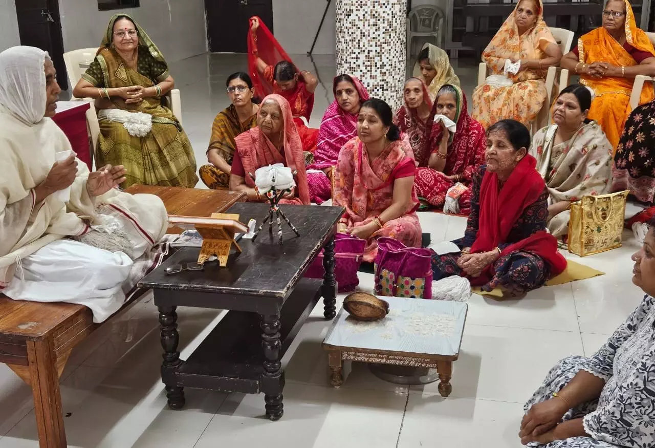 आयड़ जैन तीर्थ में अनवरत बह रही धर्म ज्ञान की गंगा आयड़ जैन तीर्थ में अनवरत बह रही धर्म ज्ञान की गंगा