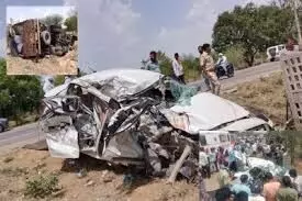 खाटू श्याम के दर्शन कर लाैटते डिवाइडर से टकराई कार, मां-बेटे की माैत; 5 घायल खाटू श्याम के दर्शन कर लाैटते डिवाइडर से टकराई कार, मां-बेटे की माैत; 5 घायल