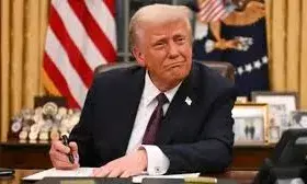 सितंबर में ब्रिटेन दौरे पर जाएंगे ट्रंप, दूसरी बार राजकीय यात्रा पर जाने वाले पहले अमेरिकी राष्ट्रपति सितंबर में ब्रिटेन दौरे पर जाएंगे ट्रंप, दूसरी बार राजकीय यात्रा पर जाने वाले पहले अमेरिकी राष्ट्रपति