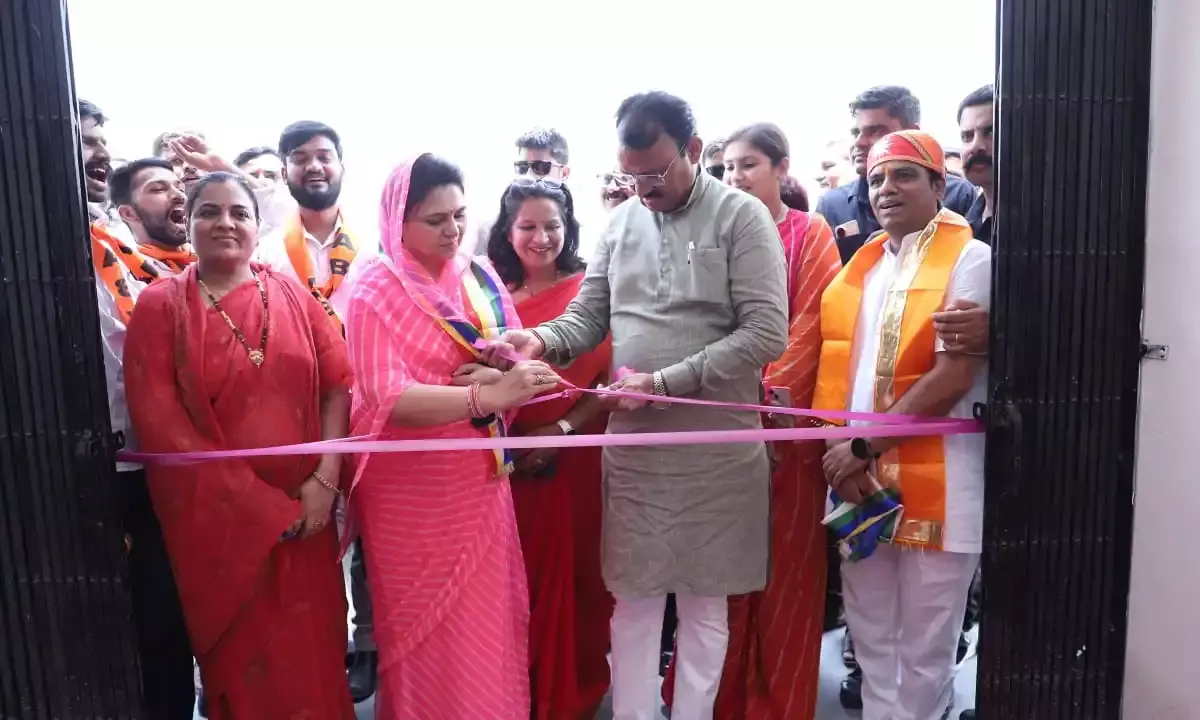 बेटियां अपनी शिक्षा के लिए किसी पर निर्भर नहीं, वे स्वयं अपने सपनों को साकार करेंगी :डॉ बैरवा