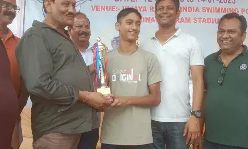 भीलवाड़ा की तैराकी टीम का जलवा, राज्य स्तरीय तैराकी प्रतियोगिता में तीसरे दिन भी जीते 12 पदक