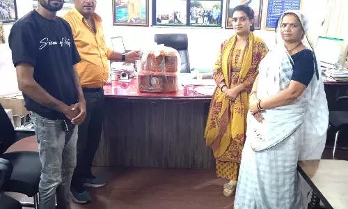 कौशल प्रशिक्षण प्राप्त कर देवी बनी आत्मनिर्भर