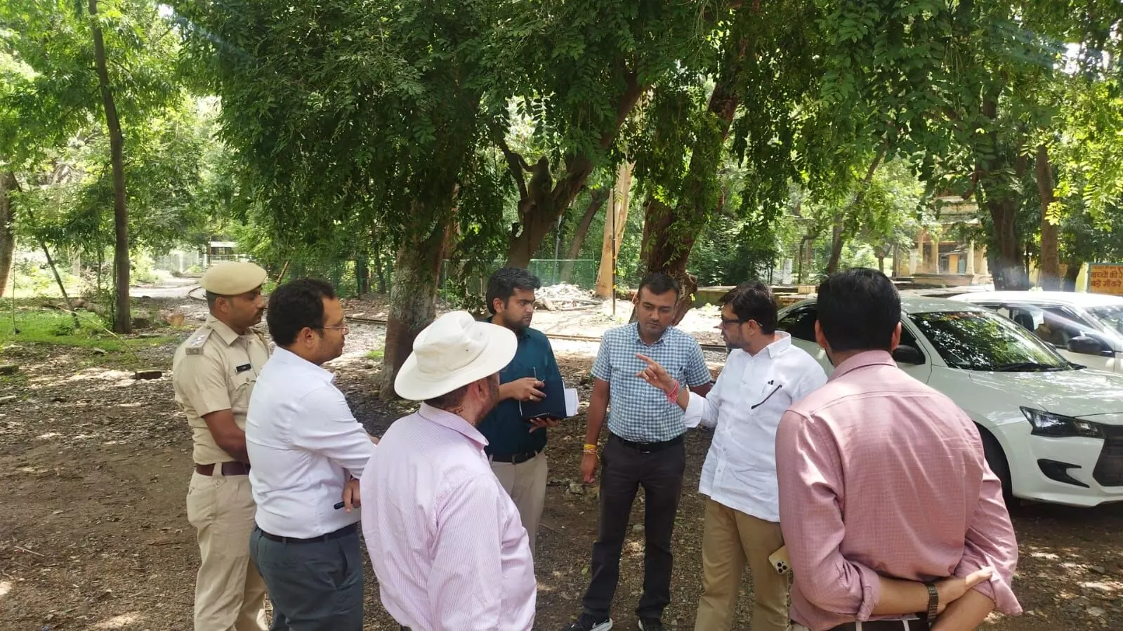 जिला कलेक्टर ने किया सिटी राउंड