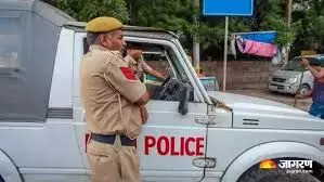 अज्ञात लोगों ने हनुमान जी की मूर्ति को किया खंडित,प्रतापगढ़ में आक्रोशित ग्रामीणों ने की सड़क जाम अज्ञात लोगों ने हनुमान जी की मूर्ति को किया खंडित,प्रतापगढ़ में आक्रोशित ग्रामीणों ने की सड़क जाम