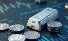 चांदी  जायेगी  2 लाख के पार!  इतनी हो चुकी है 6 महीने में महंगी