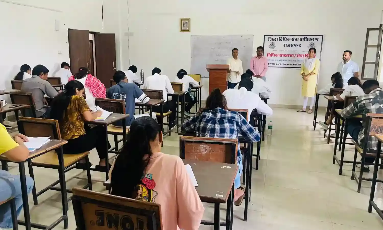 अंतरराष्ट्रीय न्याय दिवस पर नाथद्वारा में आयोजित हुई विधिक प्रतियोगिताएं