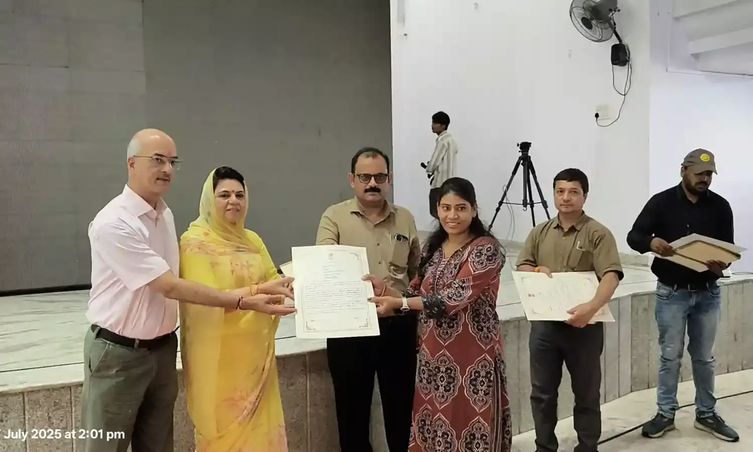 82 लाभार्थियों को मिले नियुक्ति पत्र, केन्द्रीय गृह एवं सहकारिता मंत्री श्री अमित शाह के जयपुर कार्यक्रम का सीधा प्रसारण