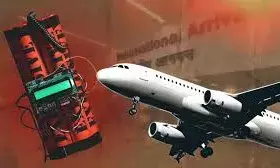 मुंबई-अहमदाबाद उड़ान और हवाई अड्डे को बम से उड़ाने की मिली धमकी