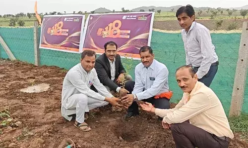 शाहपुरा में किया पौधारोपण