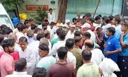 सरकारी अस्पताल में कार्यरत नर्स की संदिग्ध हालात में मौत सरकारी अस्पताल में कार्यरत नर्स की संदिग्ध हालात में मौत