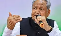 केंद्रीय गृहमंत्री अमित शाह के आने से पहले अशोक गहलोत का हमला, कहा- 3 साल में नहीं मिला कन्हैयालाल को न्याय केंद्रीय गृहमंत्री अमित शाह के आने से पहले अशोक गहलोत का हमला, कहा- 3 साल में नहीं मिला कन्हैयालाल को न्याय