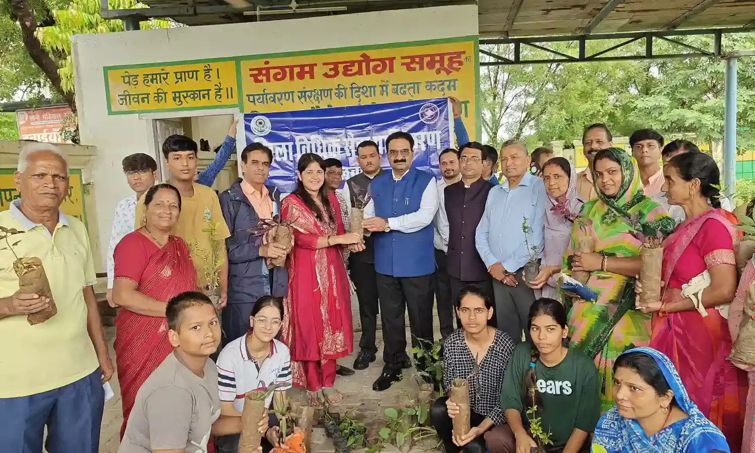 न्यायाधीश जैन ने पौधारोपण को जन आंदोलन बनाने का किया आह्वान, सुरक्षा पर भी जोर