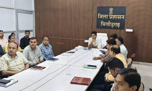 मुख्य सचिव ने वंदे गंगाजल अभियान एवं अंत्योदय संबल पखवाड़ा की समीक्षा की