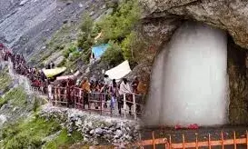 अमरनाथ तीर्थयात्रियों का नया जत्था जम्मू से रवाना अमरनाथ तीर्थयात्रियों का नया जत्था जम्मू से रवाना